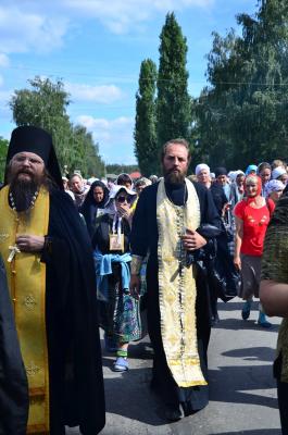 Krestnyj hod prohodit po g Zadonsk08